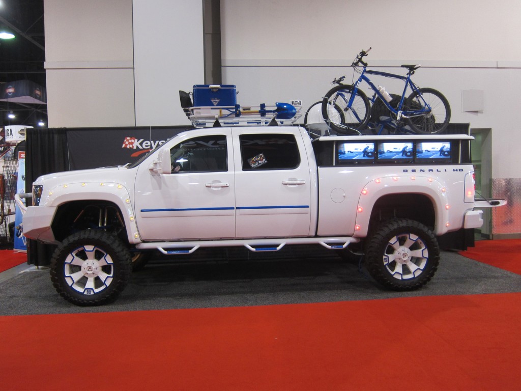 GMC Denali HD SEMA Show 2012 GMC Denali HD SEMA Show 2012