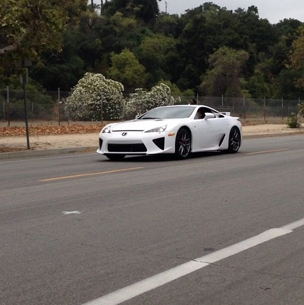 Lexus-LFA-Launching