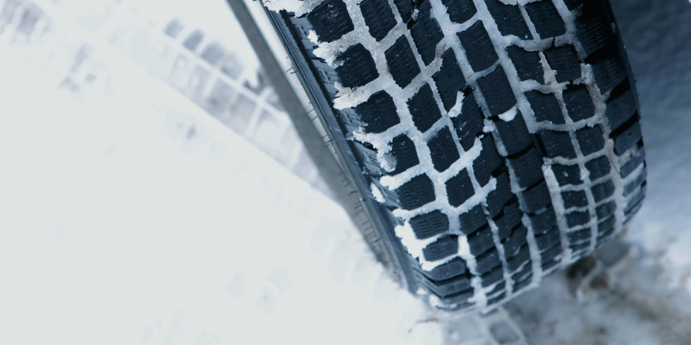 gallery-1447102213-wintertire