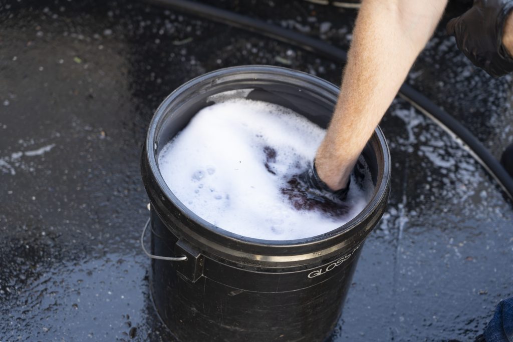 wash bucket