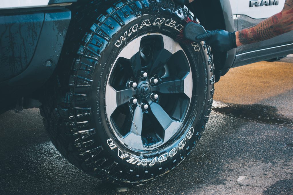 scrubbingtire