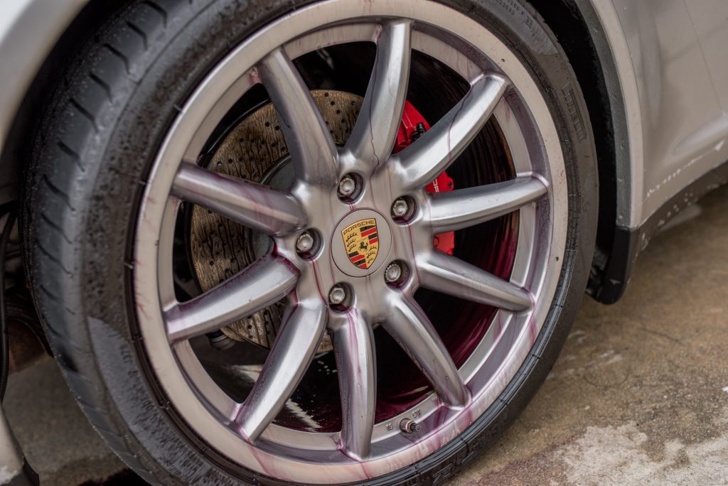 Porsche 911 Wheels Cleaned