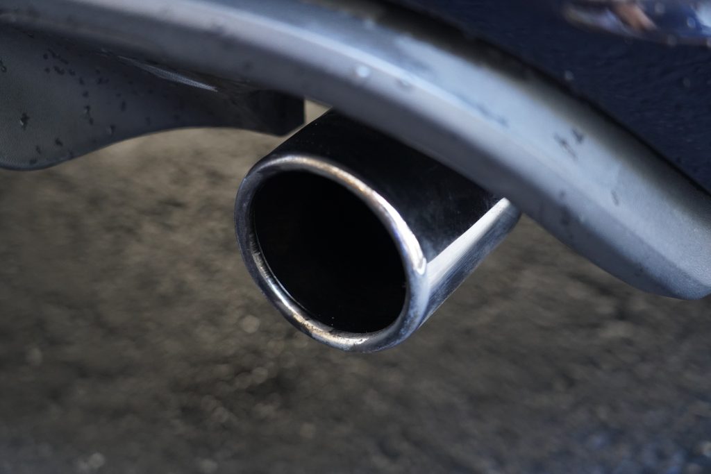 dirty-exhaust-tip