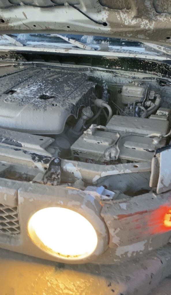 dirty-engine-bay
