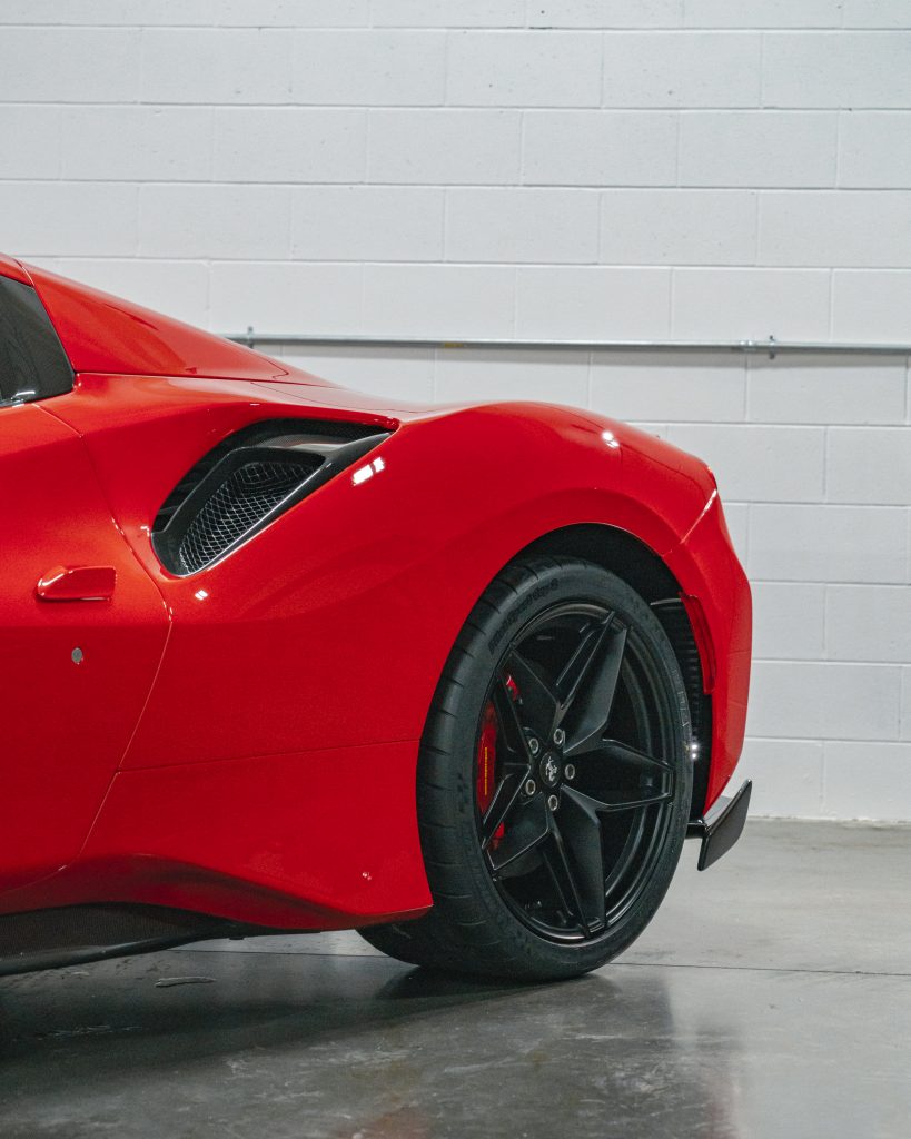 ferrari pista detail