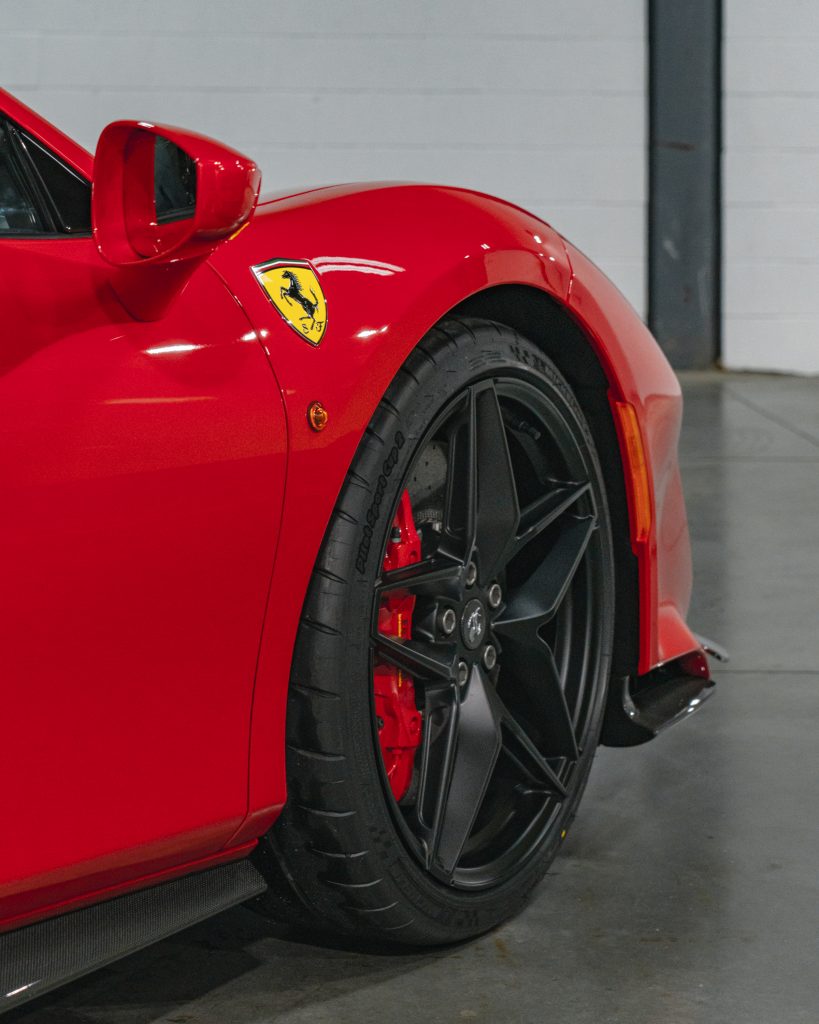 ferrari pista detail