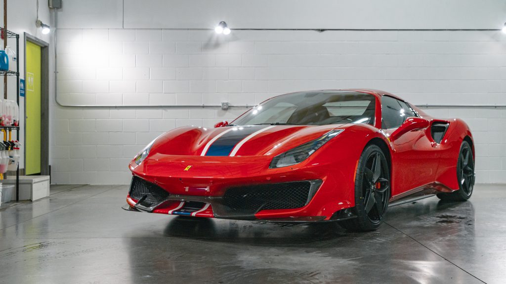 ferrari pista detail