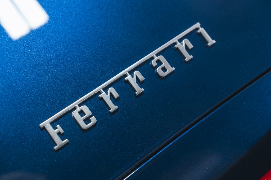ferrari pista detail