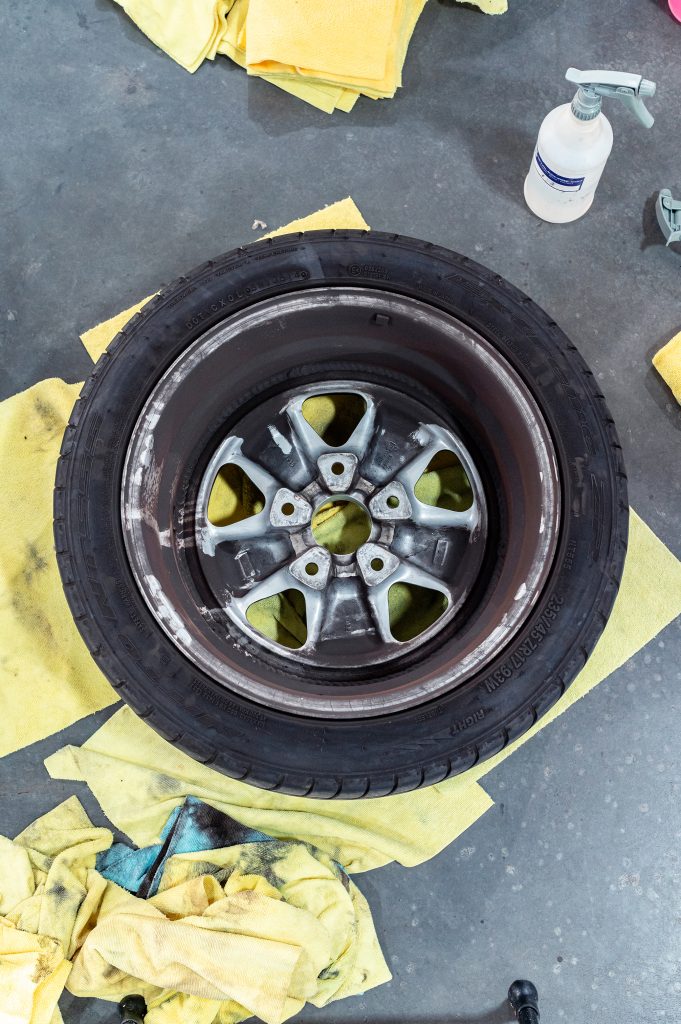 1977 Porsche 911 RSR Wheel Cleaning