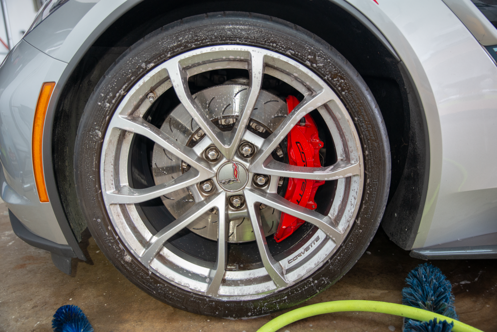 cleaning tires