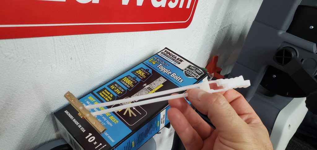 1/4 Heavy Duty Toggle Bolts recommended for mounting