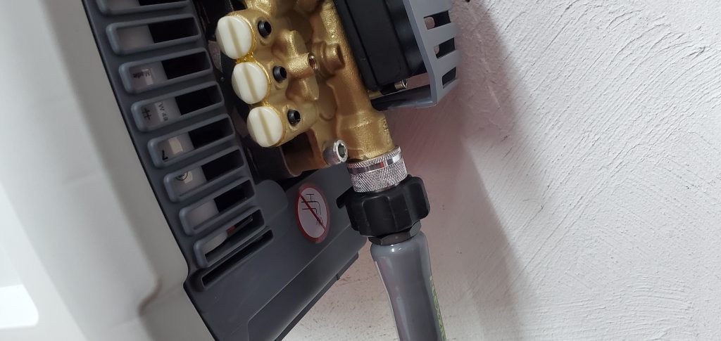 Lead in water supply hose required