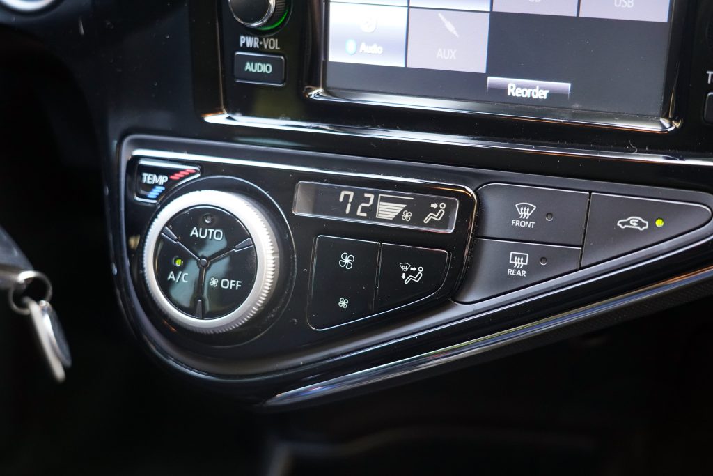 AC