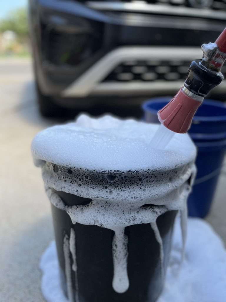 P&S Off Road Wide Open All Terrain Wash Foaming in Bucket