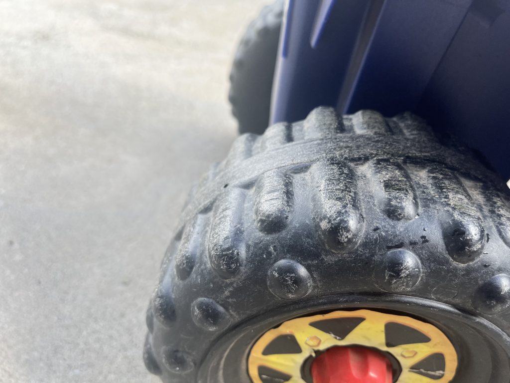 Power Wheels Lil’ Kawasaki Ninja Dirty Wheels