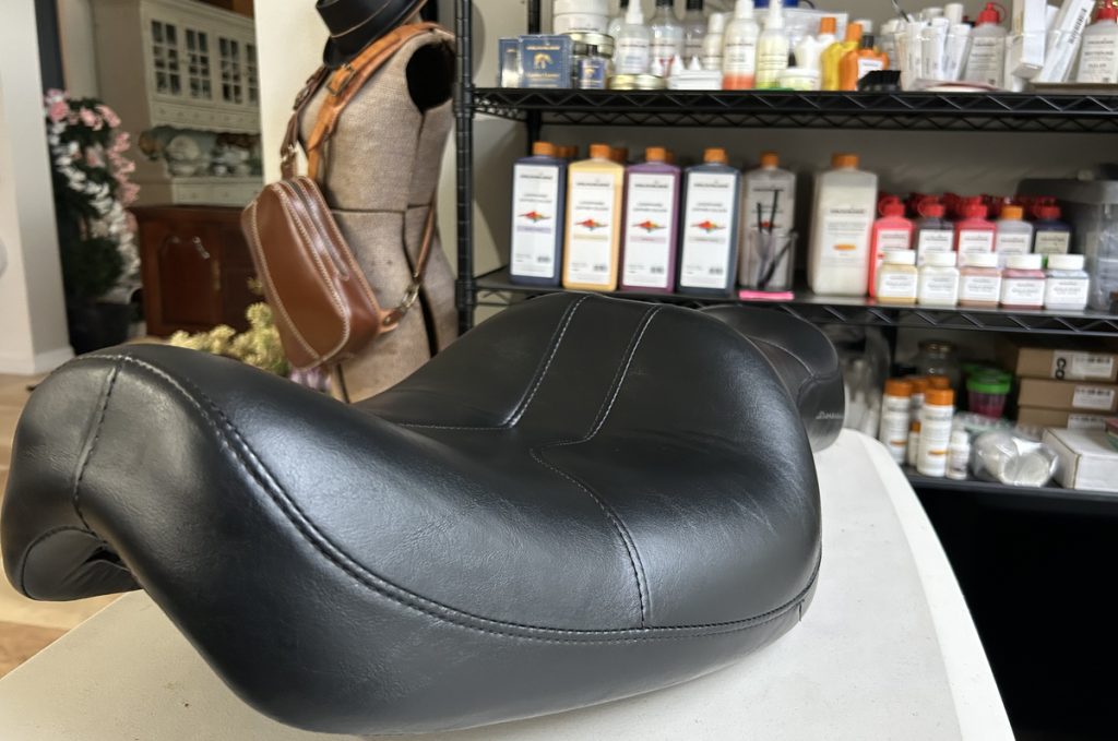 colourlock_leather_care