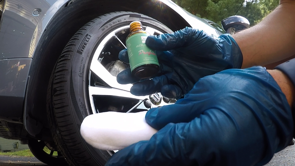 2022 Volvo XC60 Wheel Detail - Aquatek Profile Wheel and Metal Coating