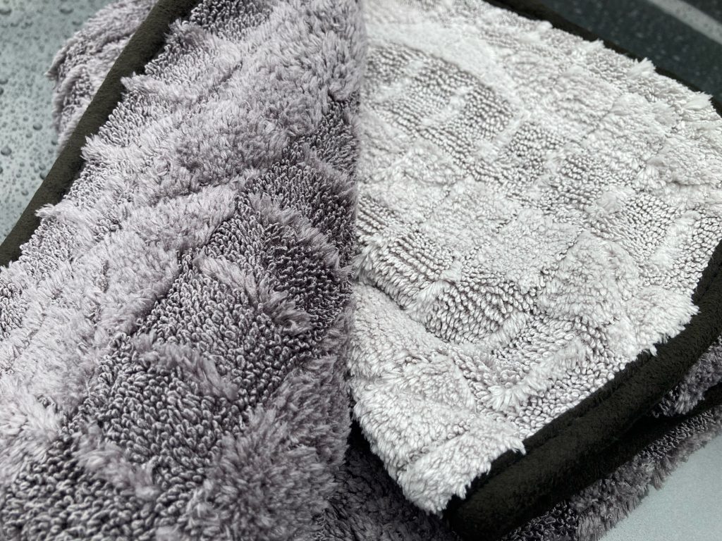 The Rag Company The Gauntlet Close Up Weave