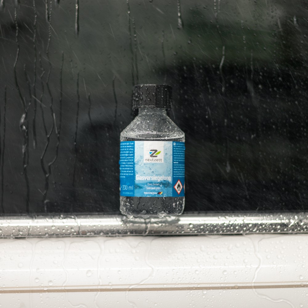 Nextzett Glass Sealant glass coating water beading, protection, car windshield, mirrors