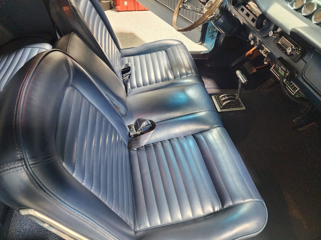 1964.5 Mustang seats