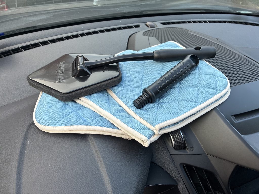 Autofiber Smooth Glass and Reacher Tool