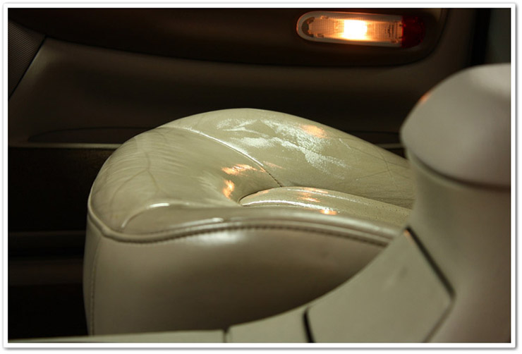 Leatherique Rejuvenator Oil on leather seat Leatherique Rejuvenator Oil on leather seat