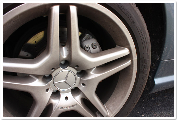 Dirty AMG Mercedes wheels and tires Dirty AMG Mercedes wheels and tires