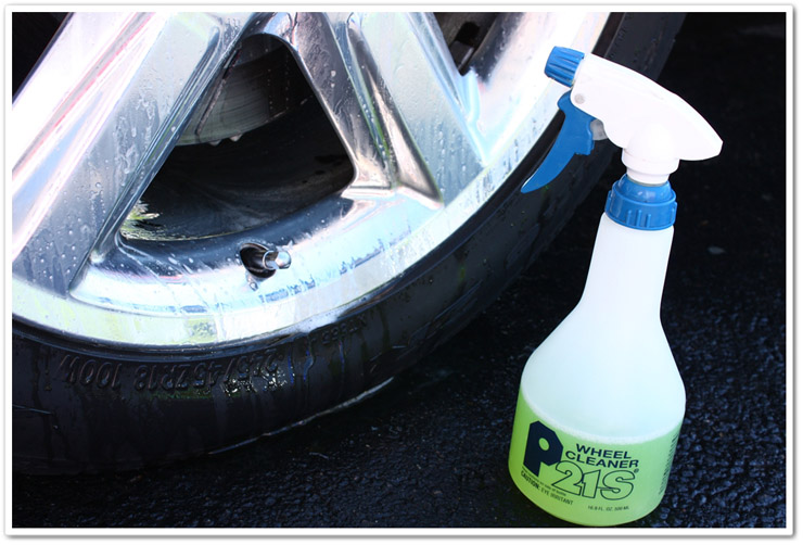 P21S Gel Wheel Cleaner sprayed on wheels P21S Gel Wheel Cleaner sprayed on wheels