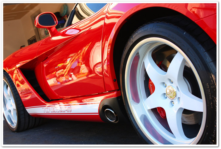 Finished and cleaned Dodge Viper wheel photo Finished and cleaned Dodge Viper wheel photo